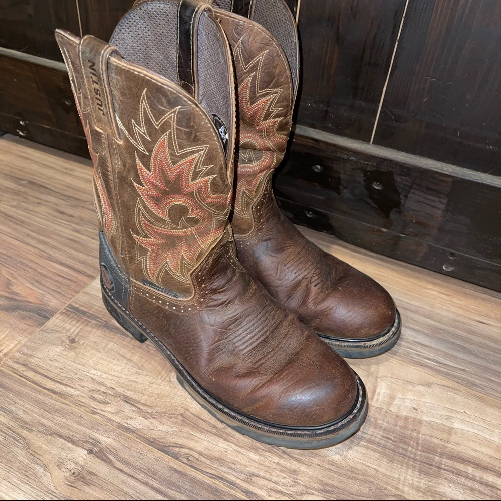 Men’s Justin Work Boots Size 9.5